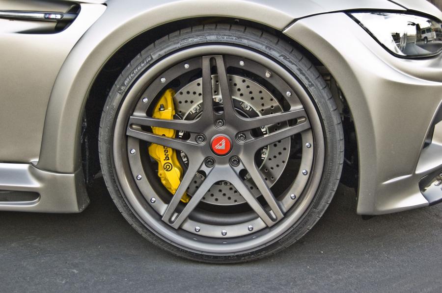  BMW M3 GTRS3 by Vorsteiner 2011 года  (фото 2 из 18)